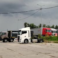 Парковка грузовых автомобилей
